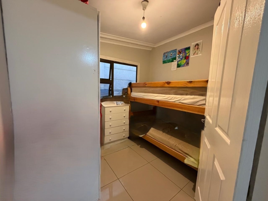 5 Bedroom Property for Sale in Lotus River Western Cape